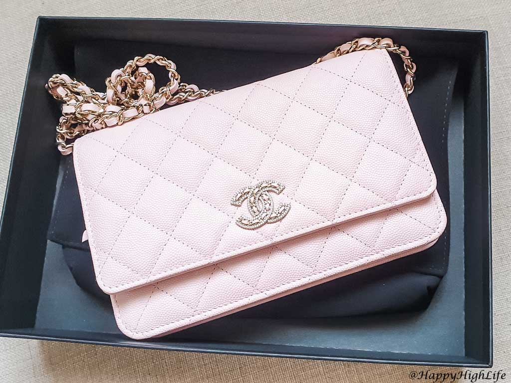 Chanel WOC (Wallet on Chain) in pink with crystal CC logo - Happy